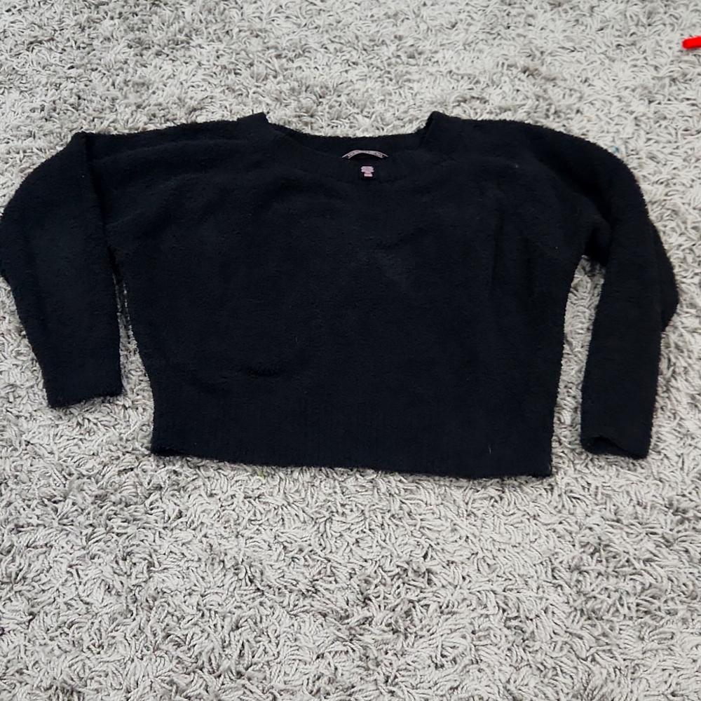 Victoria‎ Secret sweater